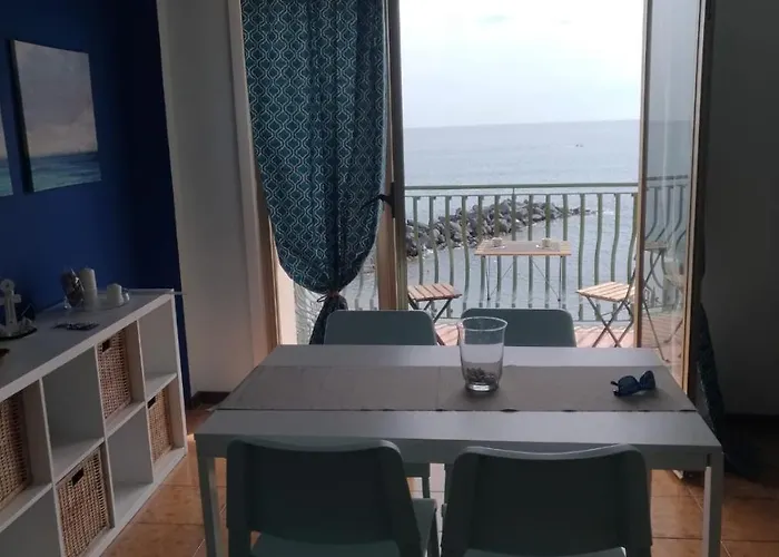 Beachfront Giardini Naxos